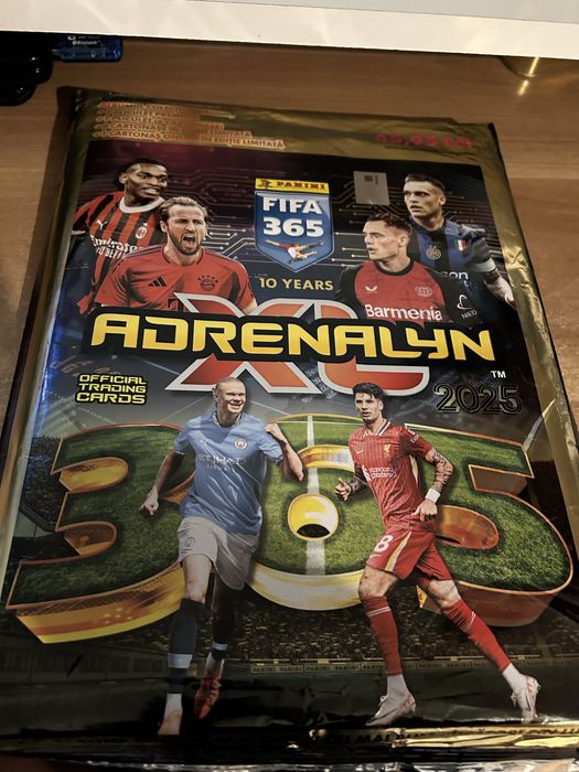 Vand album complet fifa 365 adrenalyn 2025