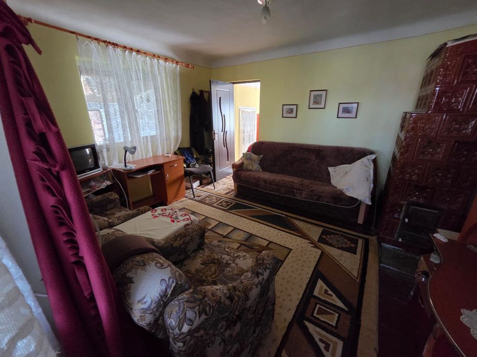 Casa de vânzare în Deleni, Iasi