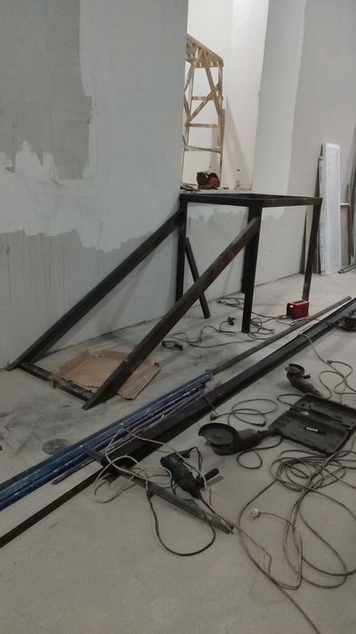Услуги сварщика Олег на выезд.