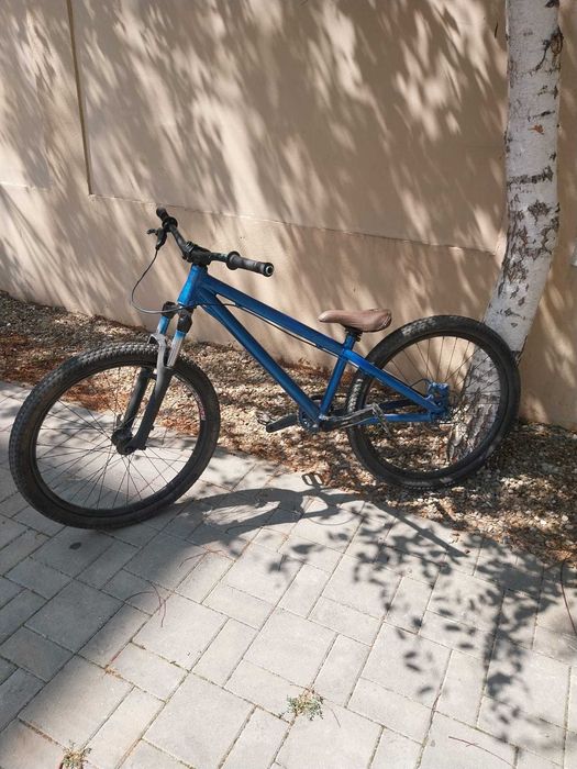 Vand Dirt Jumper YT Romp 26 albastru