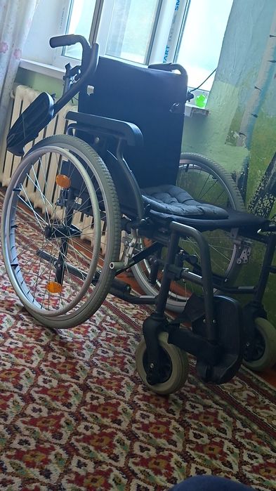 Инвалидной коляска
