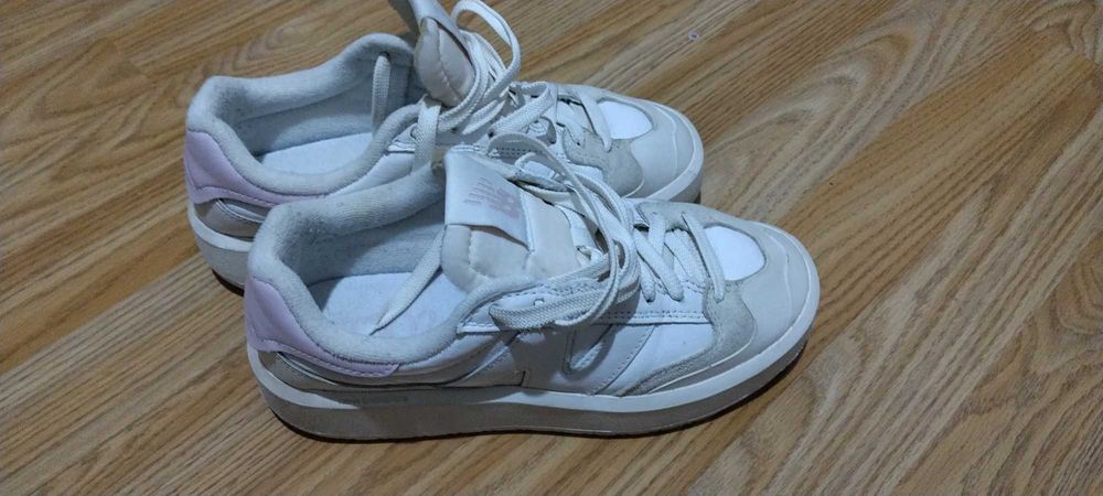 Adidași New Balance