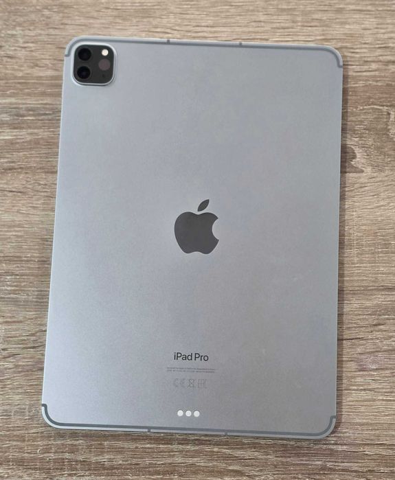 iPad Pro 11 4th Gen  A2761/ 256gb+Cellular