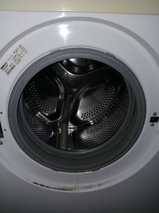 Продам стиральную машину