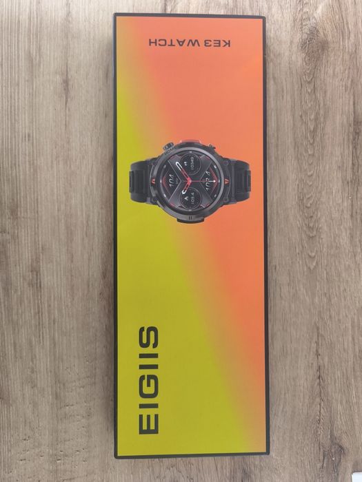 Смарт часовник.                     .