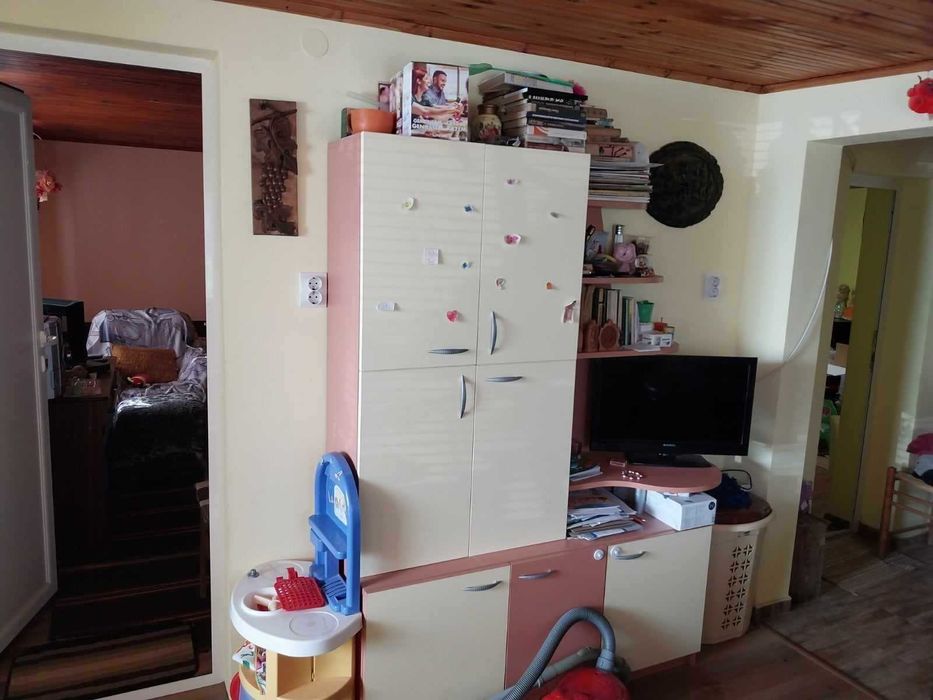 Продавам къща в с.Сърпово