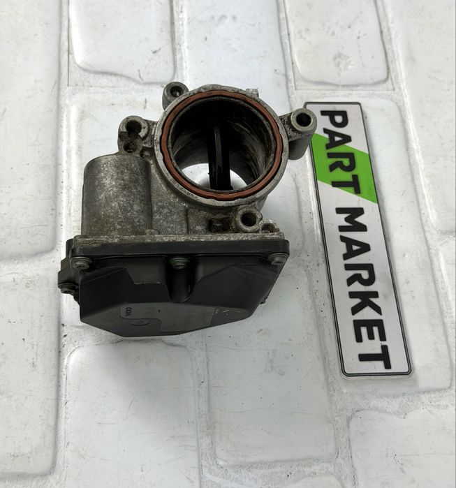 Дросел клапа AUDI 03L128063E
