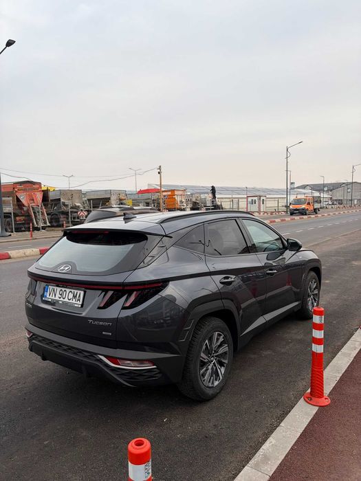Hyundai Tucson 4x4 cutie automata 180 CP - Unic proprietar in garantie