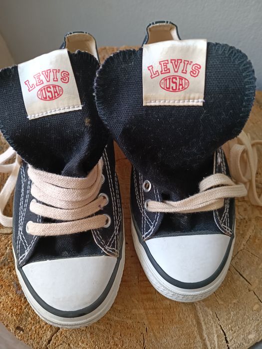 Оригинални винтидж кецове