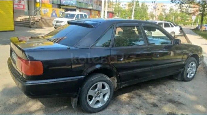 Продам Ауди с4...