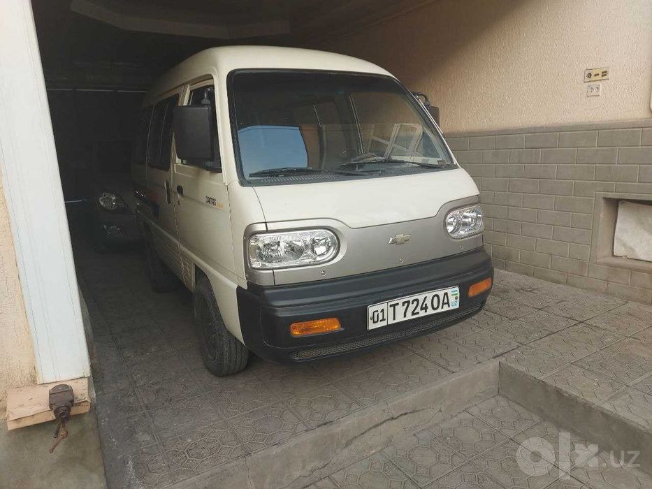 Продаётся Chevrolet Damas 2006 года в хорошем состоянии.