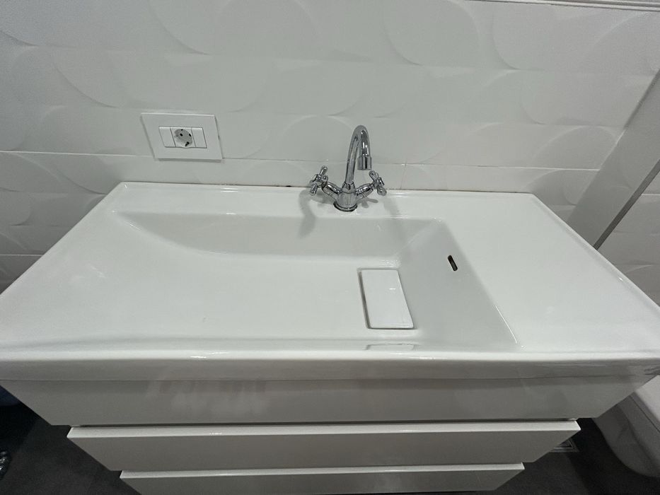 Baza+lavoar baie 100cm