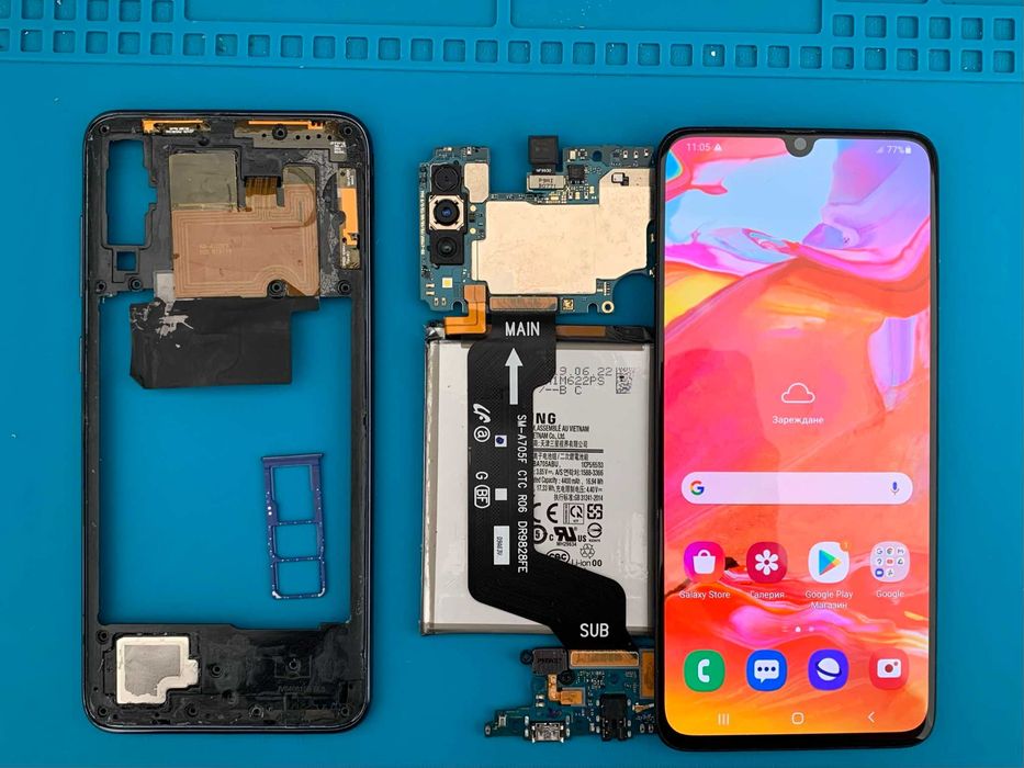 Samsung Galaxy A70 на части