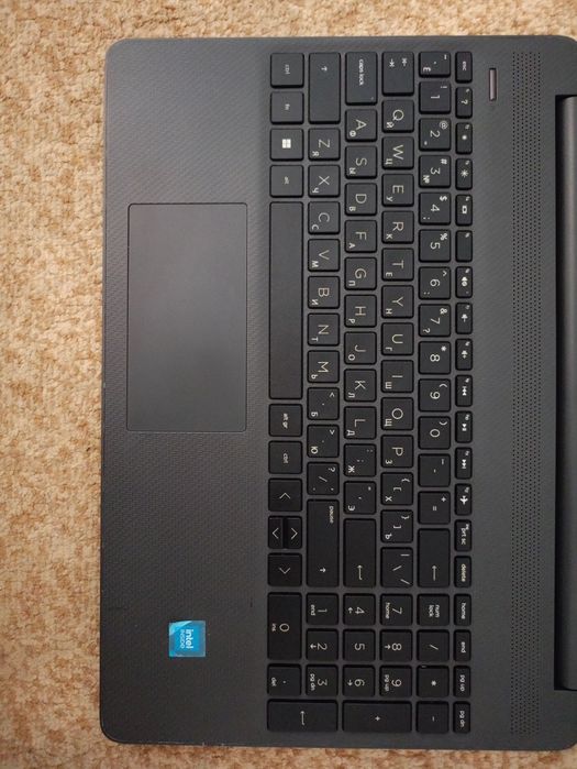 Продаю ноутбук DESKTOP-D3C8869