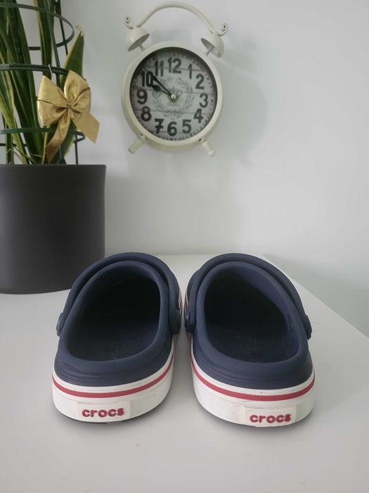Crocs C11 ca noi