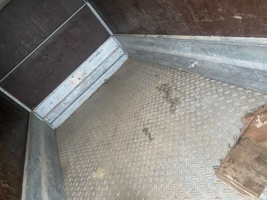 Remorcă  auto 750 kg