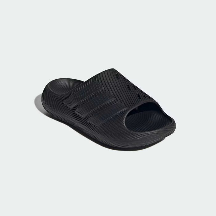 Тапочки Adidas (40-45)