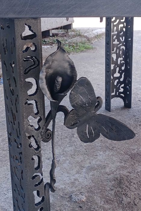 Холна маса ковано желязо