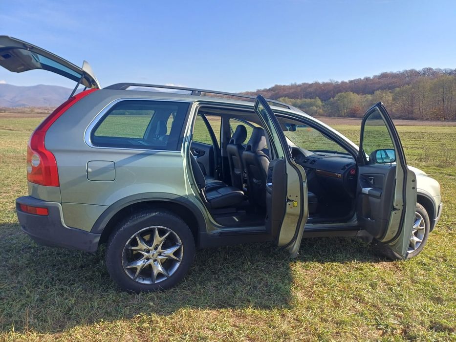 VOLVO XC90 0 — imagine 4