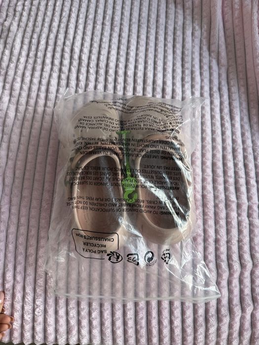 Кроксы женские новые