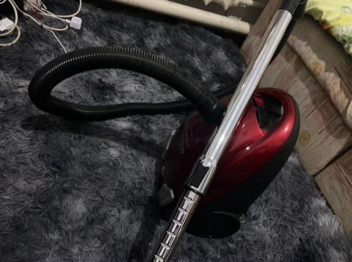 Продам новый пылесос