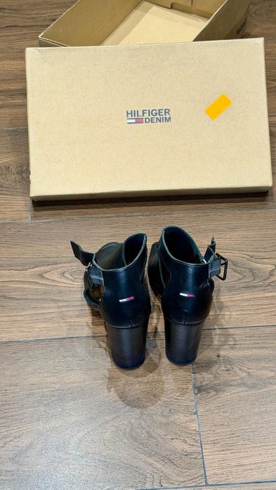 Американская классика: натуральная кожа в отличном состоянии