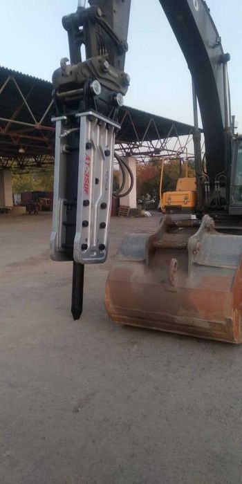 Гидромолот 350F  Корея на  DOOSAN 340 и на VOLVO 290,300 и др.