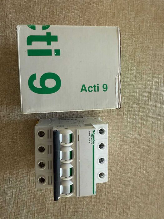 Schneider Electric A9Z51440 Acti 9 iID Авт. прекъсвач за остатъчен ток