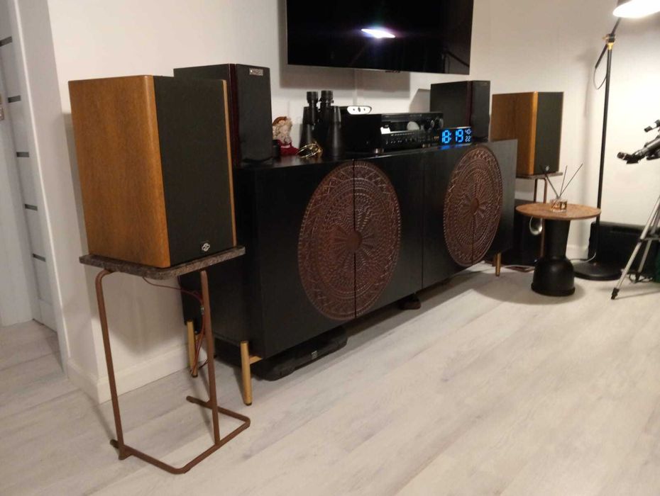 Suporti, standuri Boxe, Incinte acustice bookself, granit si otel