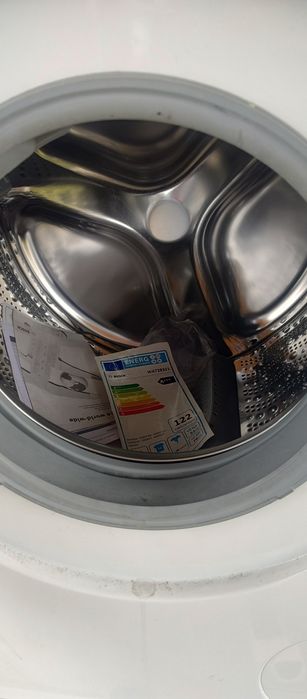 Mașina de spălat rufe Bosch  că noua