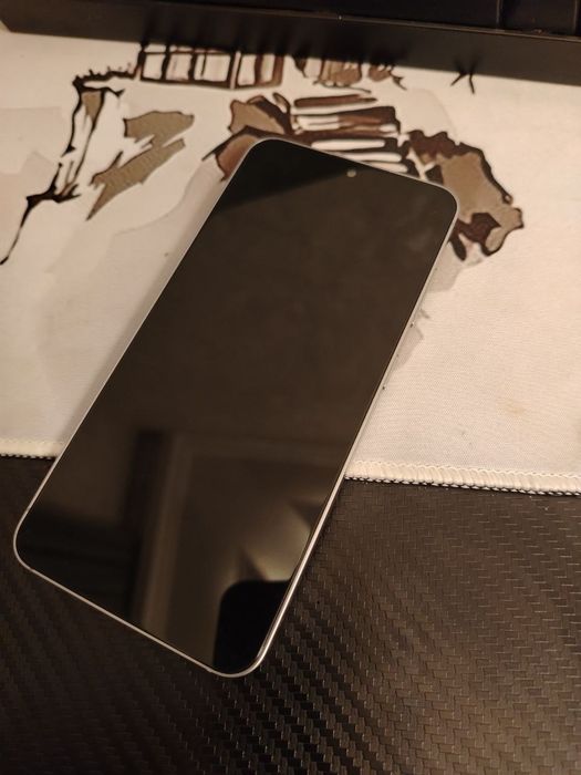 Samsung Galaxy s25 8/256
