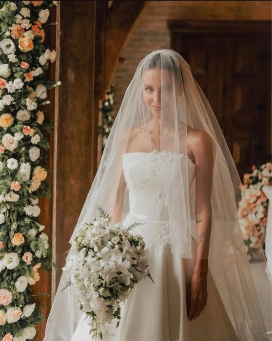 Фата свадебная цвет Белый.