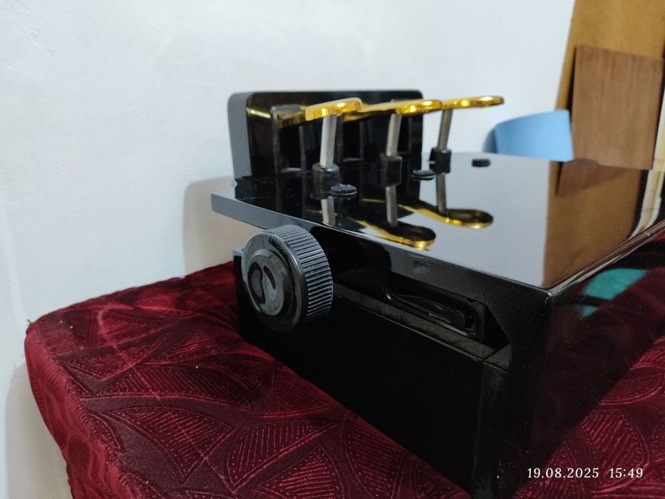 Педаль для фортепиано