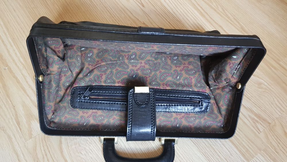 Geantă de damă din piele naturală