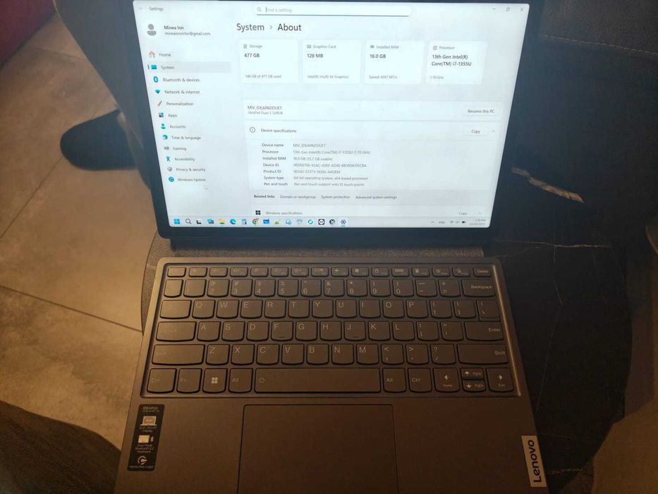 Laptop Lenovo IdeaPad Duet 5 12IRU8