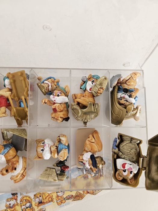 Kinder colectie completa bzp pisicile egiptene