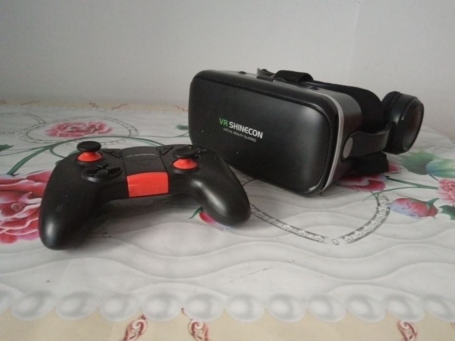 Vr очки с джойстиком для телефона