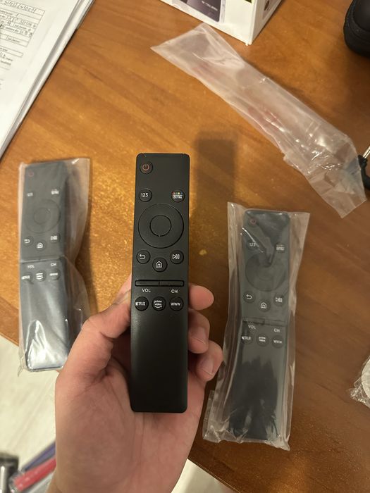 Telecomanda compatibila smart tv