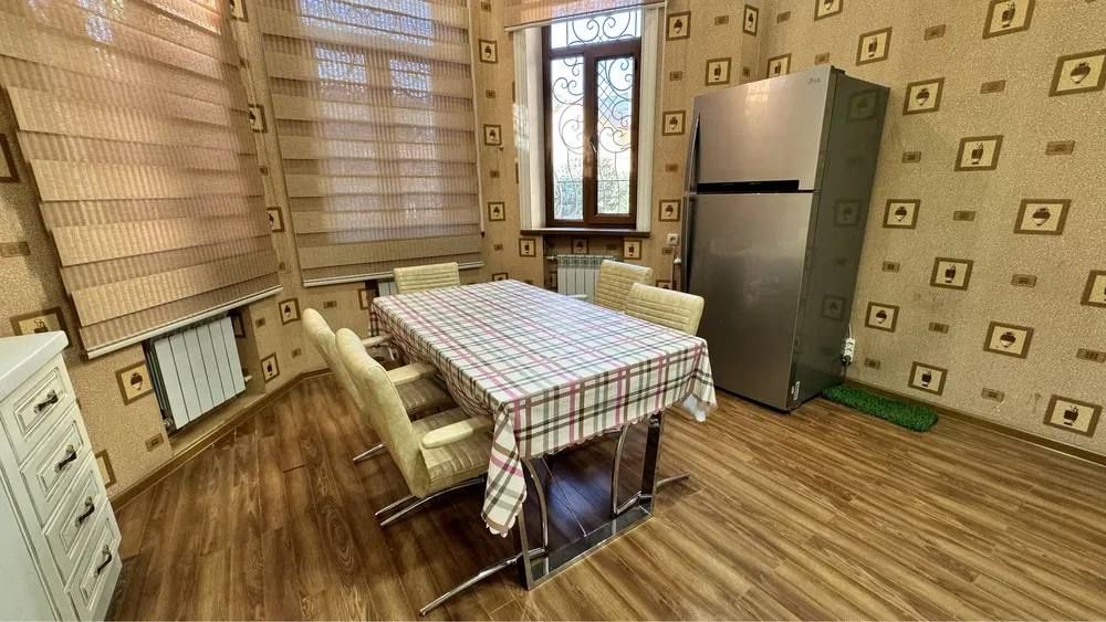 Срочно сдается дом , с летним бассейном Ул. Никитина ( н681 )