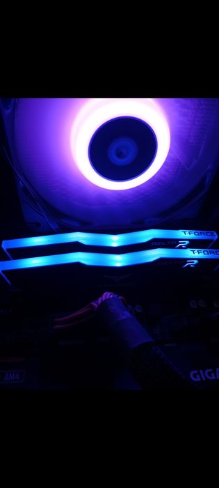 Озу T-Force DDR4-3000 8×2