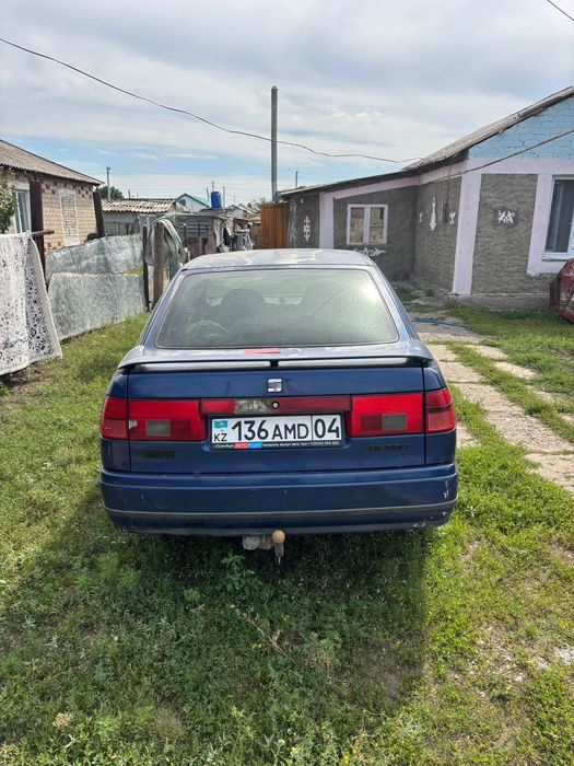 Продам машину             .