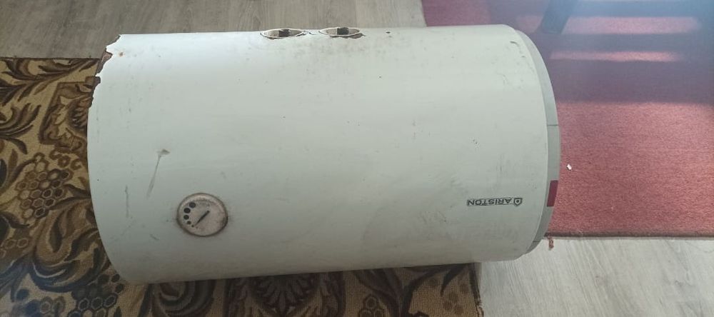 Продам Аристон 100л