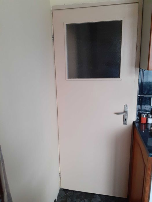 Врати интериорни