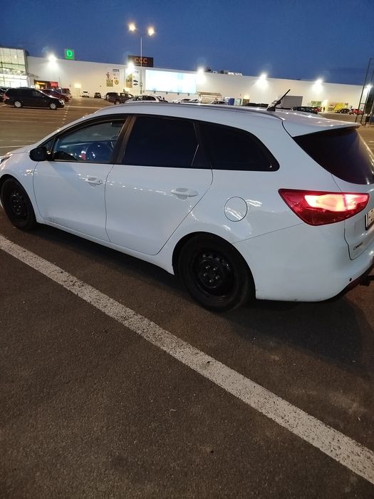 VInd autovehicul kia ceed