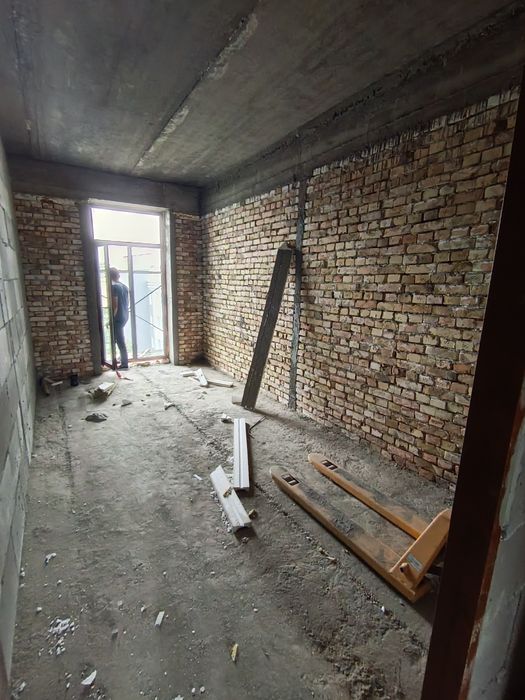 Fargonada Dom sotiladi