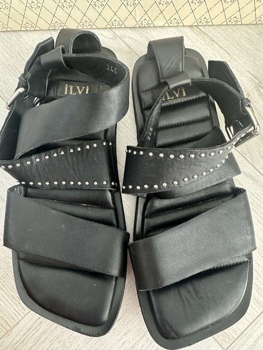 Босоножки летние