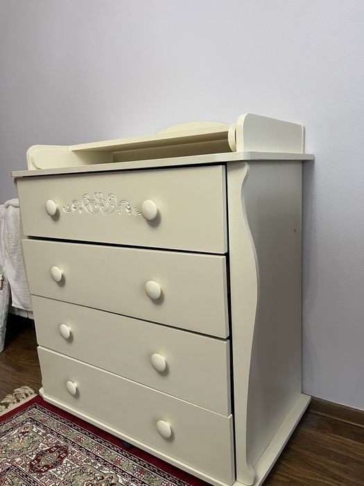 Продам комод детскии