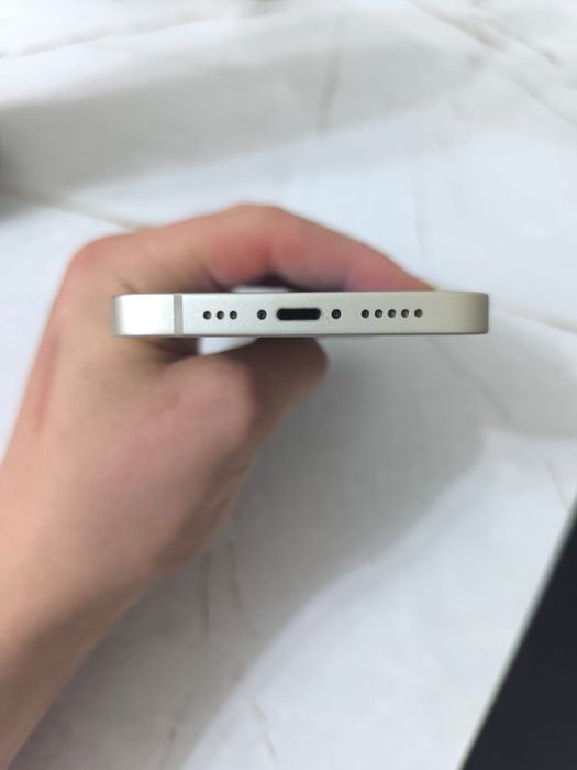 Продам айфон 13 на 128гб , акб 94