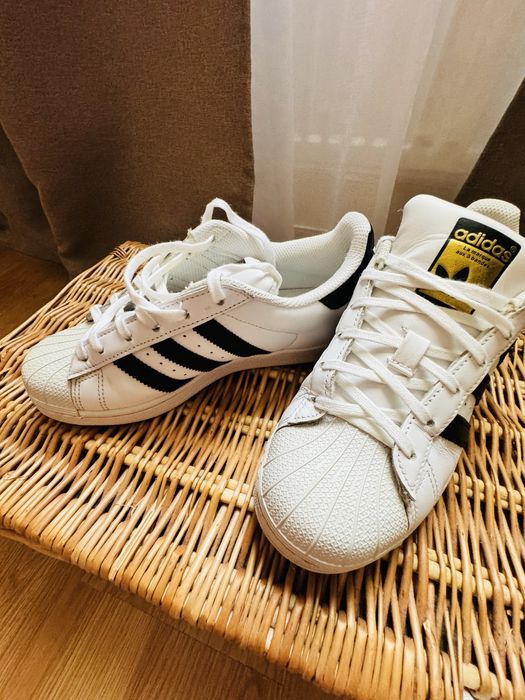 Adidas Superstar, marime 36 2/3