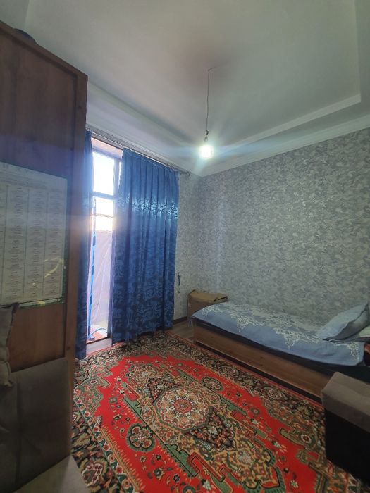 Uy sotiladi manzil:ZANGIOTA TUMANI